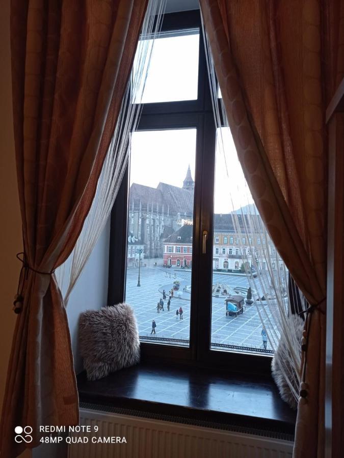 Apartament Piata Sfatului บราชอฟ ภายนอก รูปภาพ