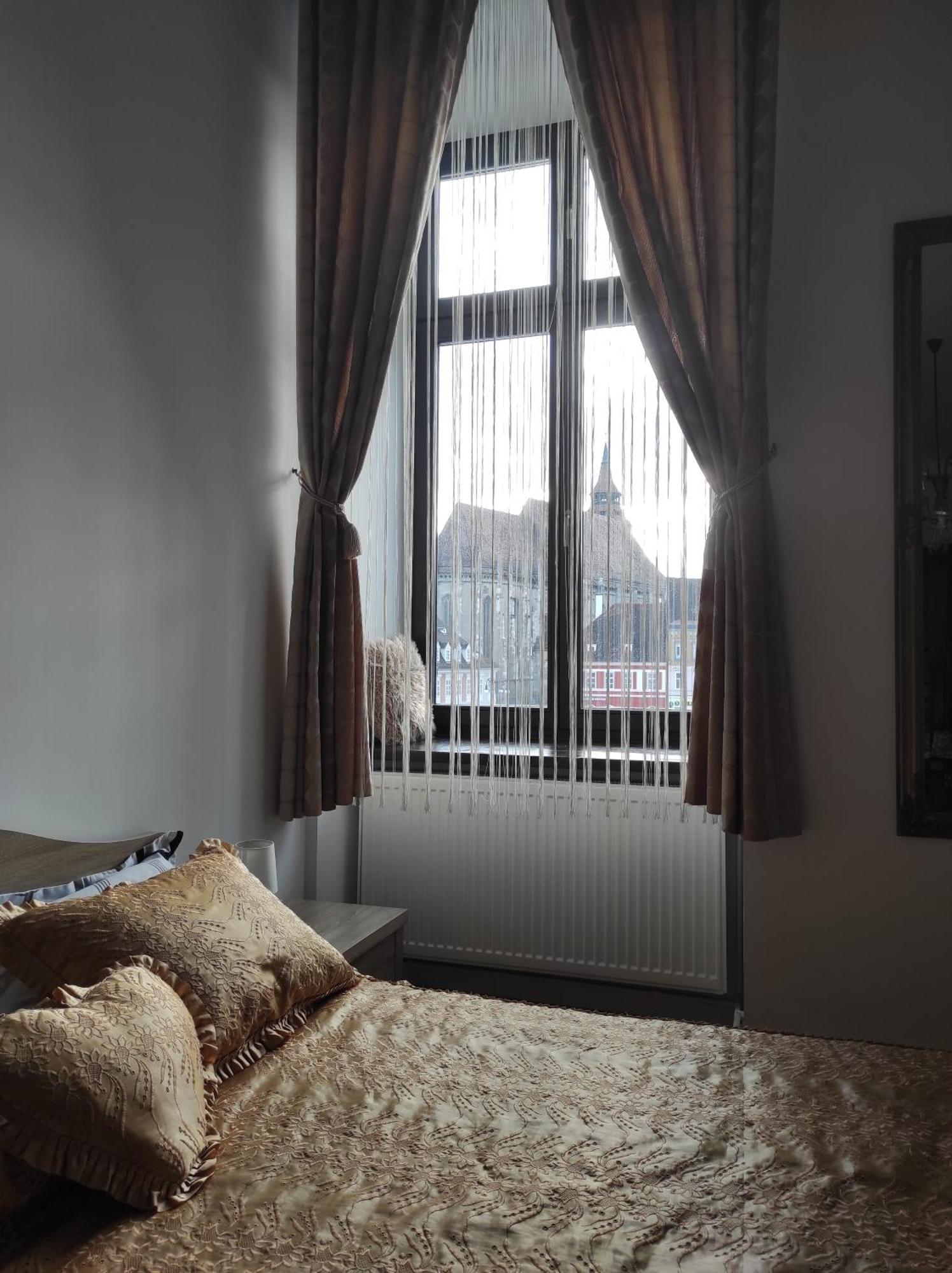 Apartament Piata Sfatului บราชอฟ ภายนอก รูปภาพ